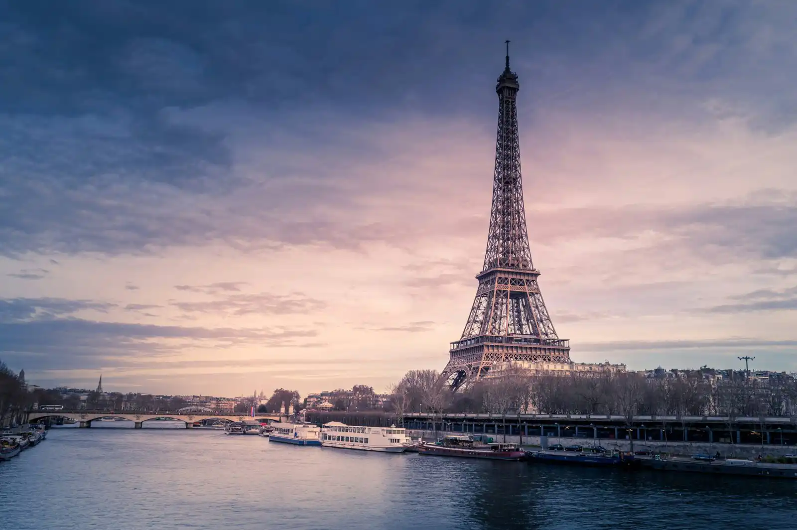 Best Courses to Study In France For Indian Students 2025