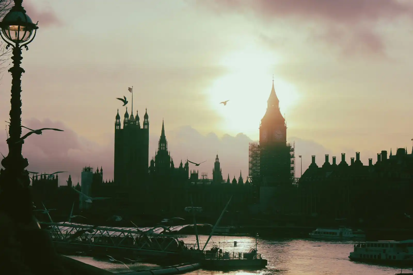 Cost of Studying in the UK in 2025 Tuition, Living, and Scholarships